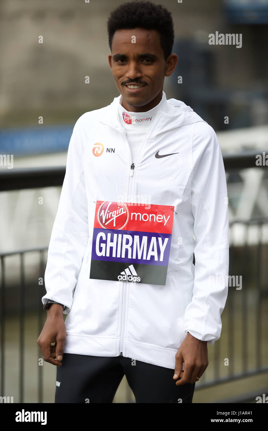 Tower Bridge Uk 20th Apr 2017 Virgin Money London Marathon Elite - tower bridge uk 20th apr 2017 virgin money london marathon elite man ghirmay ghebreslassie eritrea attends a photocall by tower bridge ahead of the